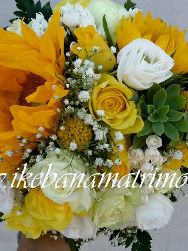 Bouquet con girasoli